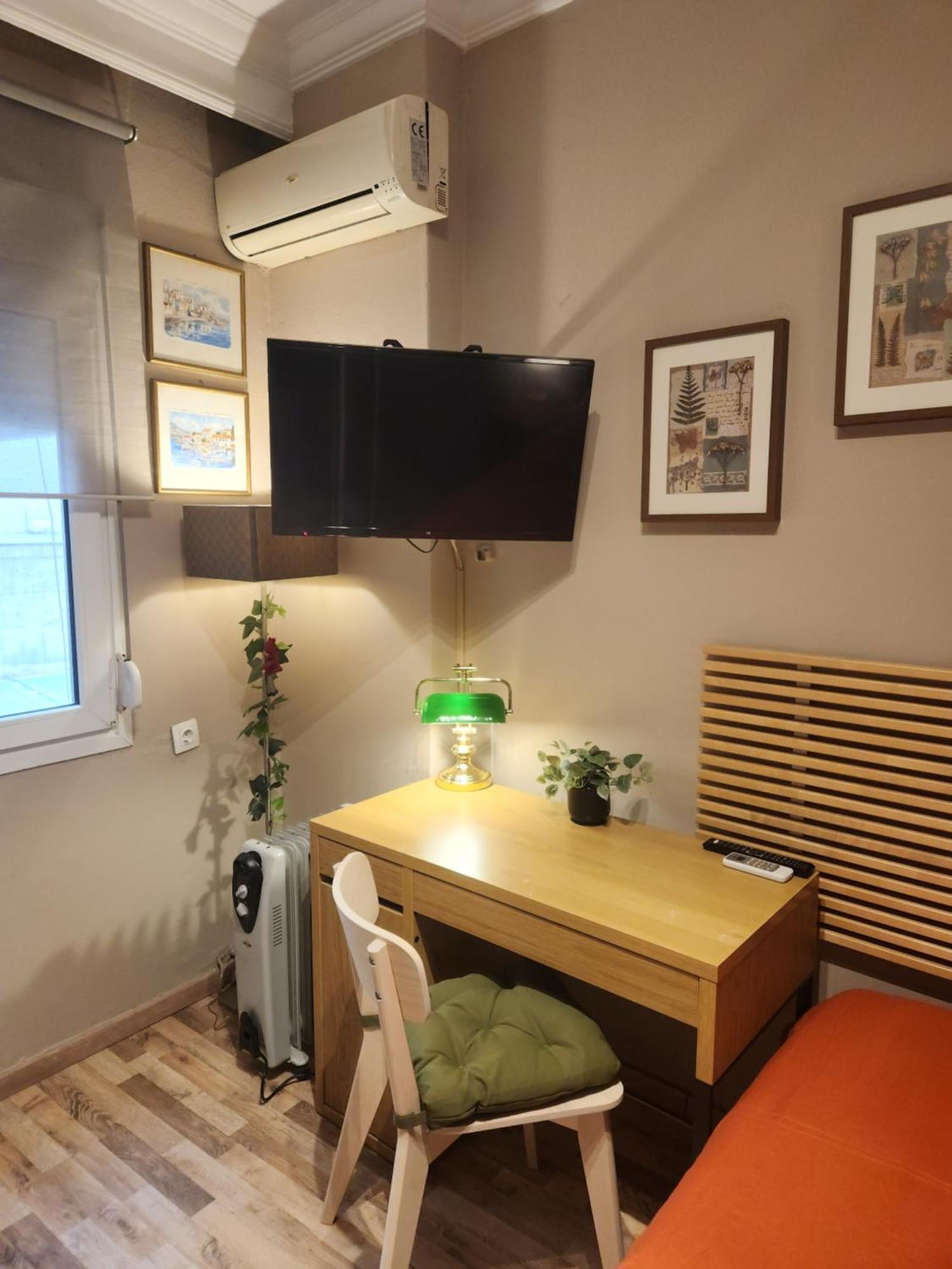 Pantheon Apartments سالونيك الغرفة الصورة